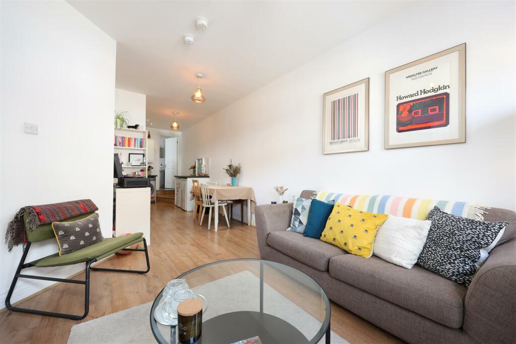 2&#64;85 North Road 5.JPG