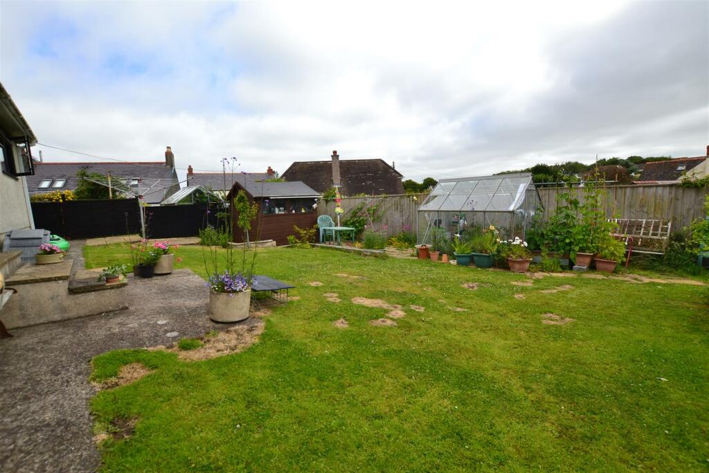 garden.JPG