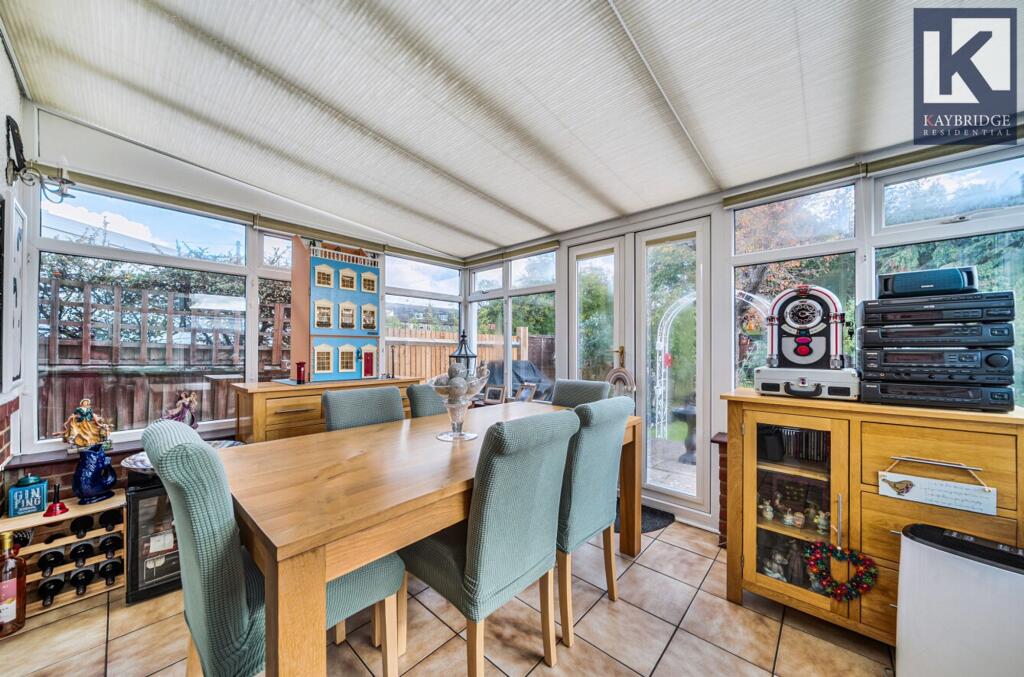 Tealing Drive, Epsom