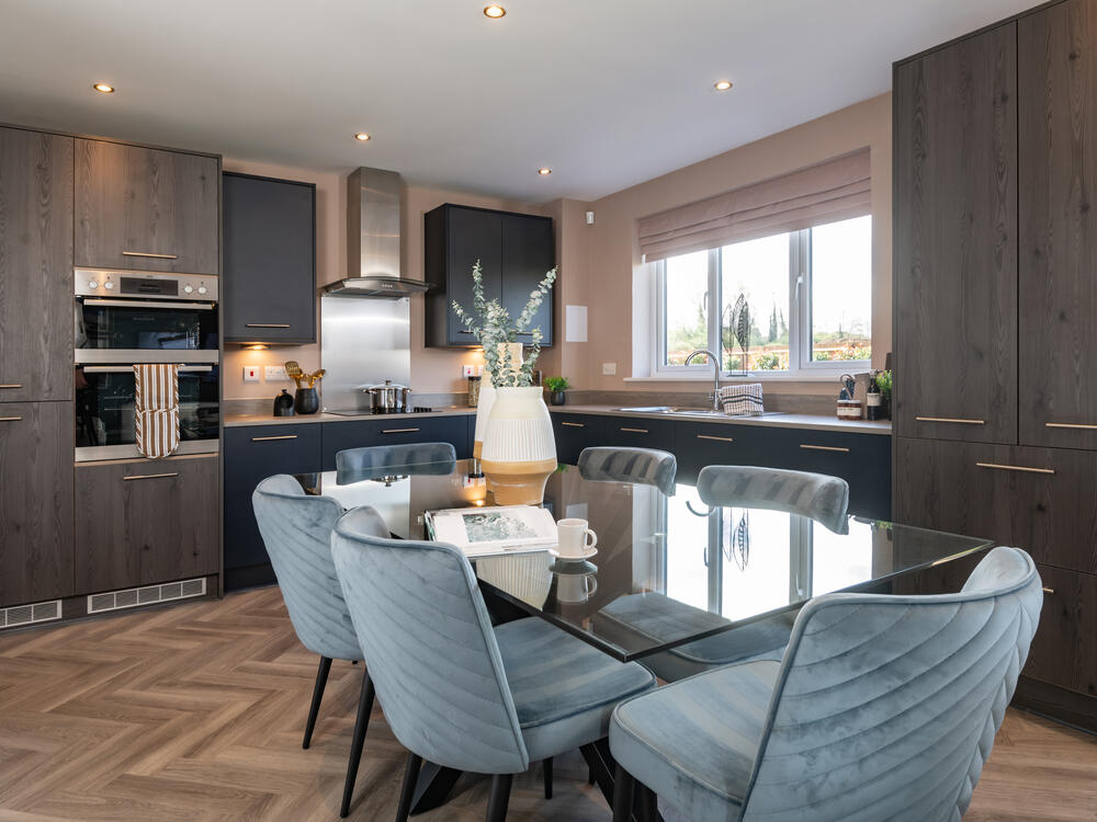 The Leamington Lifestyle - Kitchen Dining