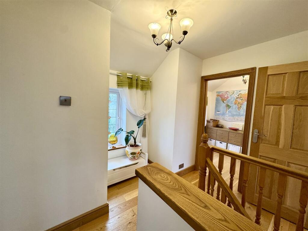 FIRST FLOOR STAIRS AND LANDING