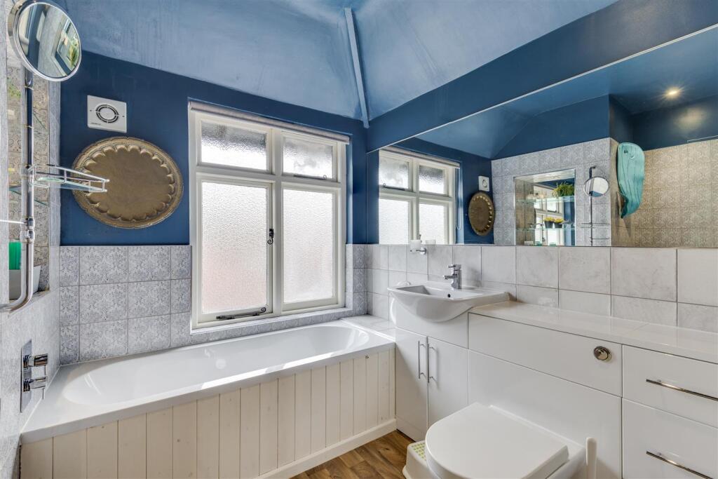 Nevells Road 225-8.jpg