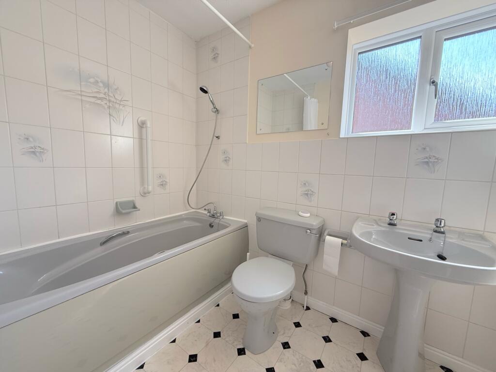 20F5348B-23A4-4F2E-A787-76BD5D255355