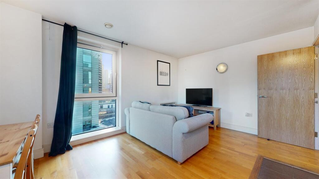 Flat 801, Wharfside Point North - kNMaDxrDzTC0Nv6G