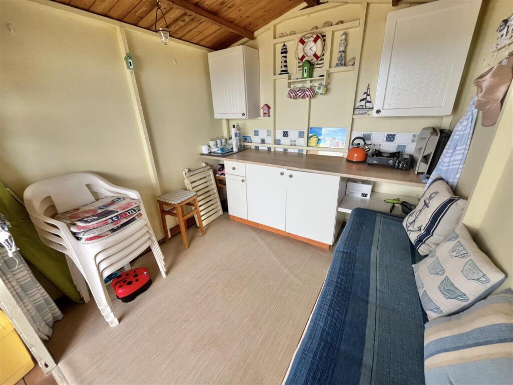INTERNAL VIEW OF BEACH HUT