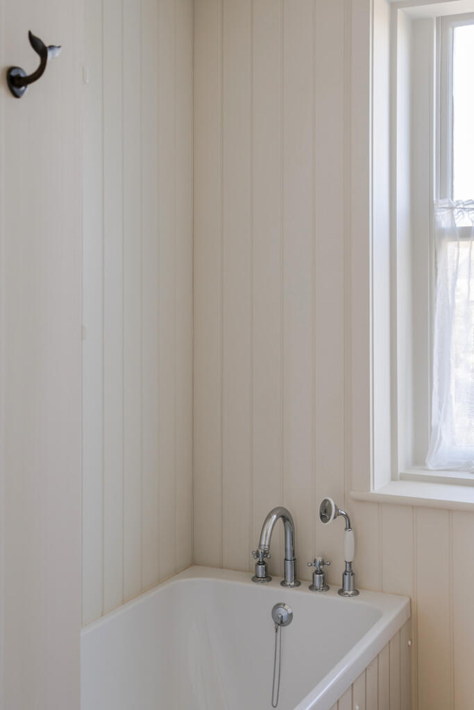 314185 - 24 Surrey Square-21.jpeg