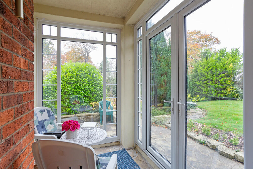 81496_Westwood, L...
