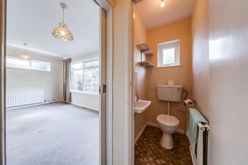 GF WC