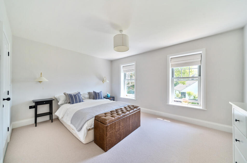 1311532-13-685402...