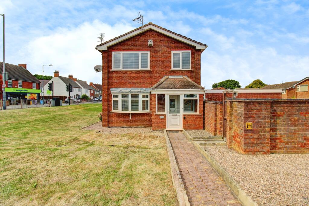 Front Elevation (straight)