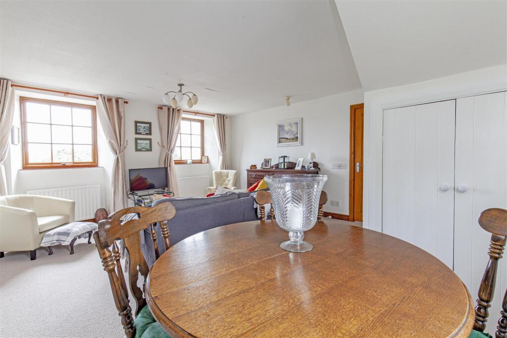 Reception Room-5.jpg