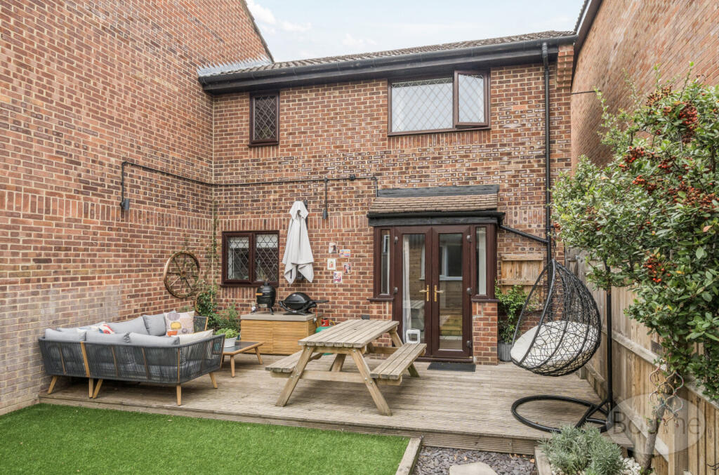 f8d6a189-c04b-411...