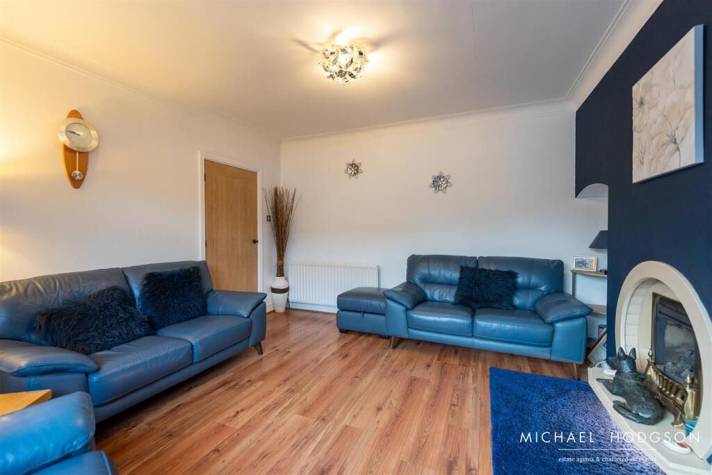 48, Belle Vue Park West-04.jpg