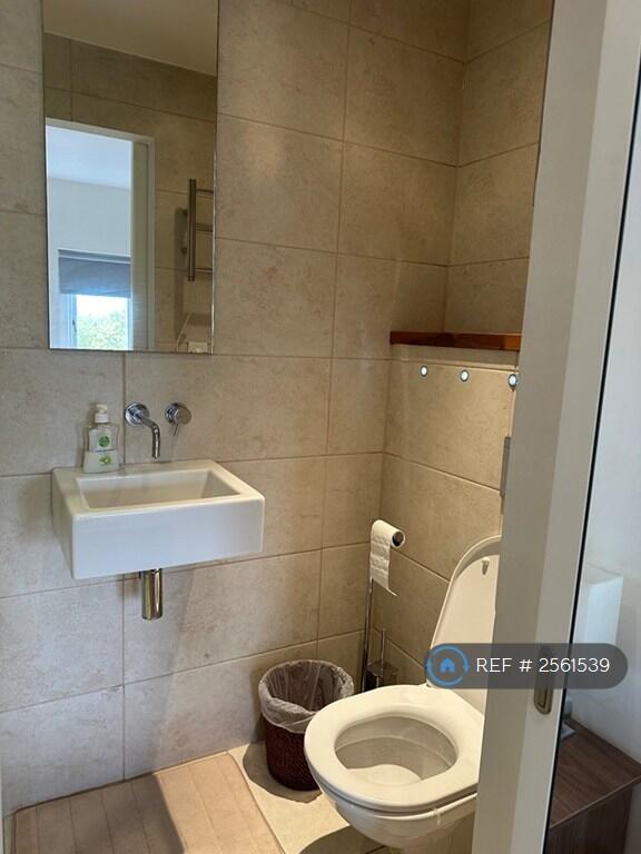 Bedroom 2 Ensuite With Shower