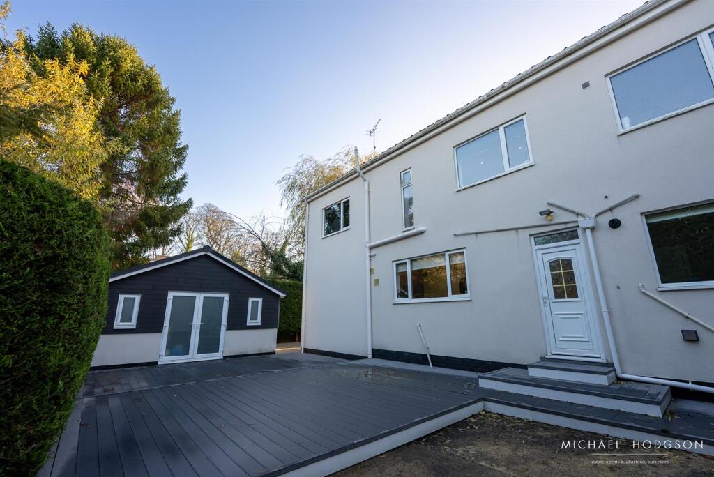 Elmwood - Warden Law Lane-52.jpg