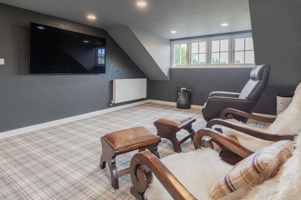 Snug/Bedroom Six