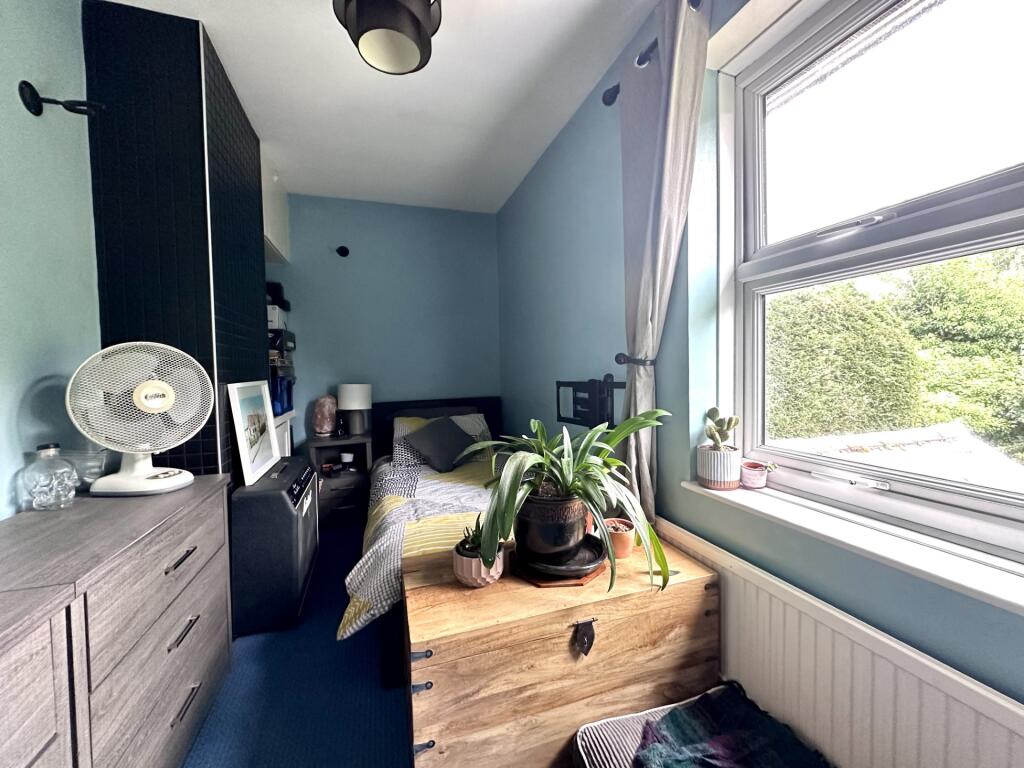 Bed 3