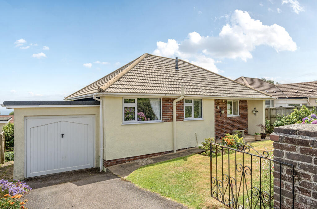 1313793-1-685970c...