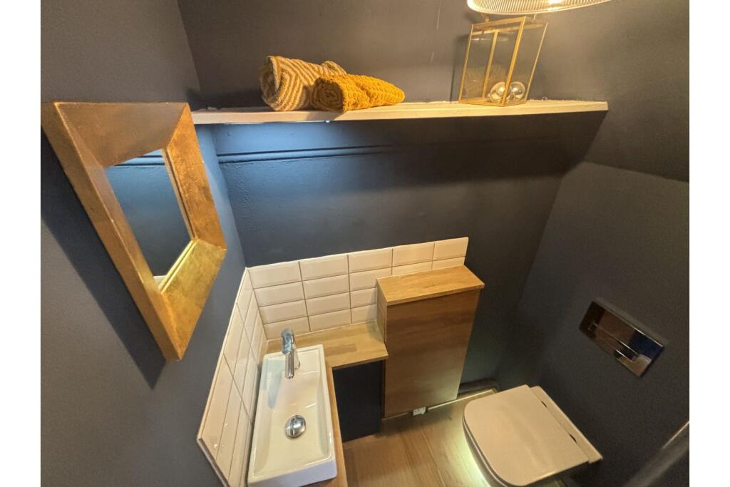 Downstairs Cloakroom