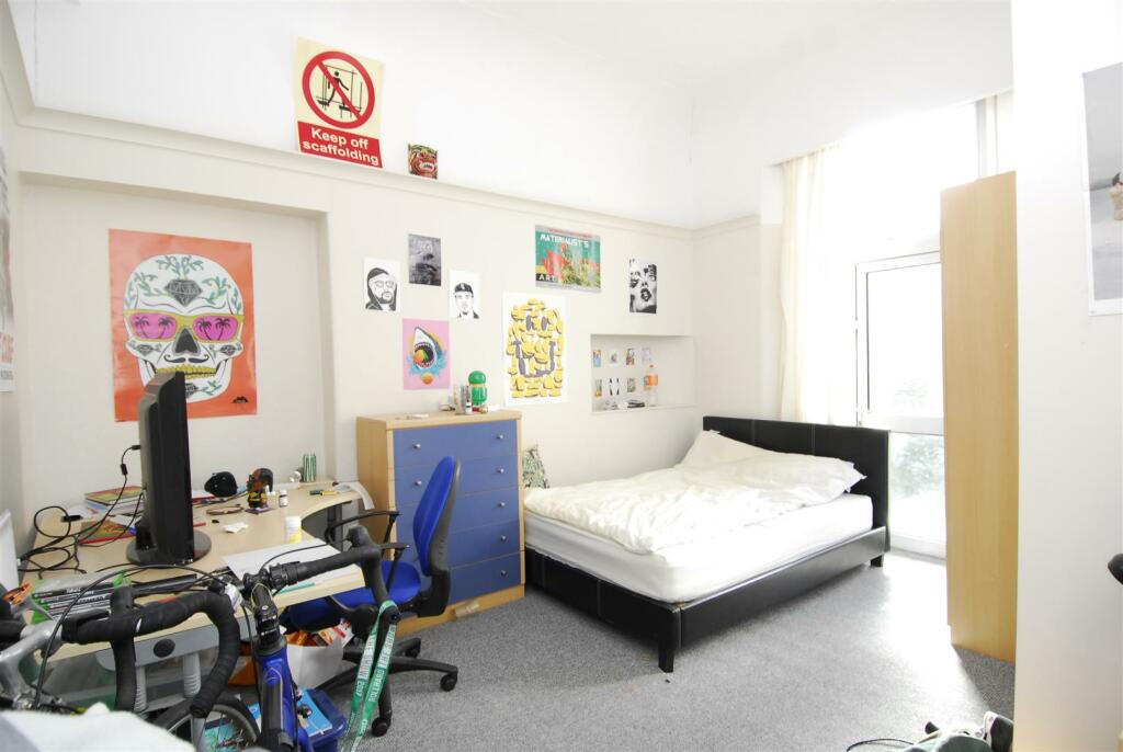 8St.LawrenceRd004.JPG