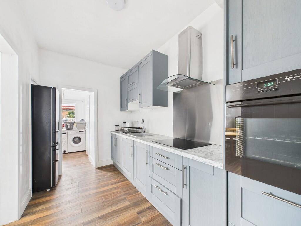 CAM01835G0-PR0297...