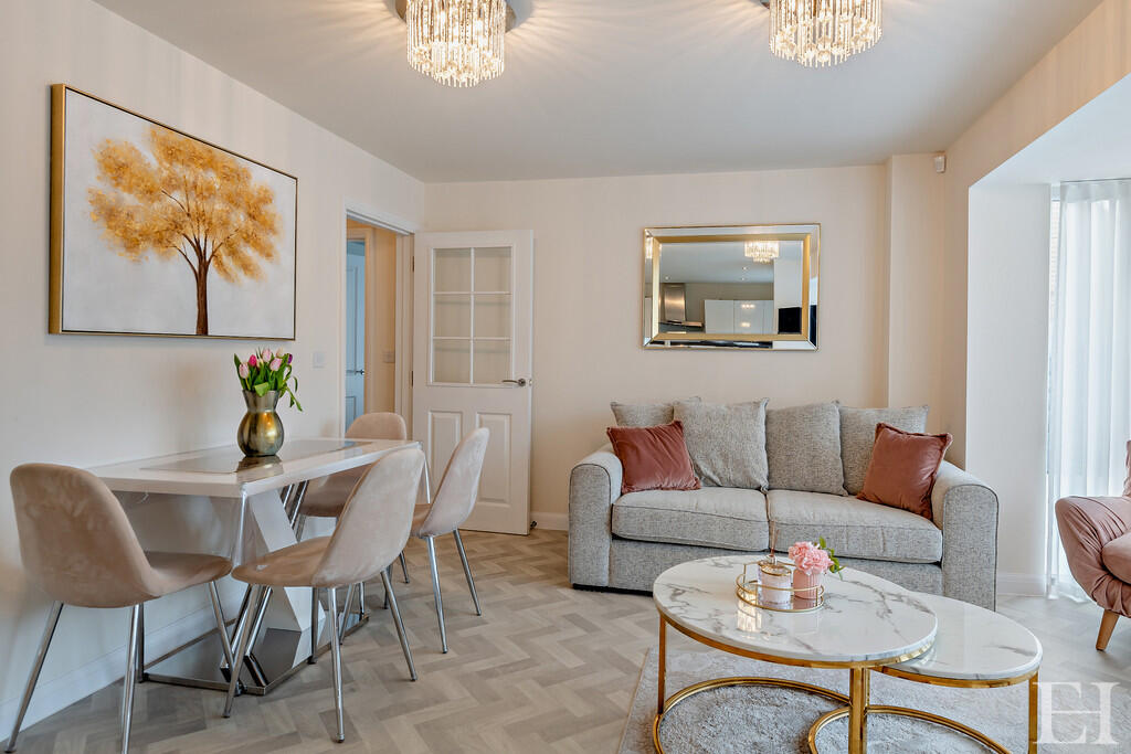 8630549-interior1...