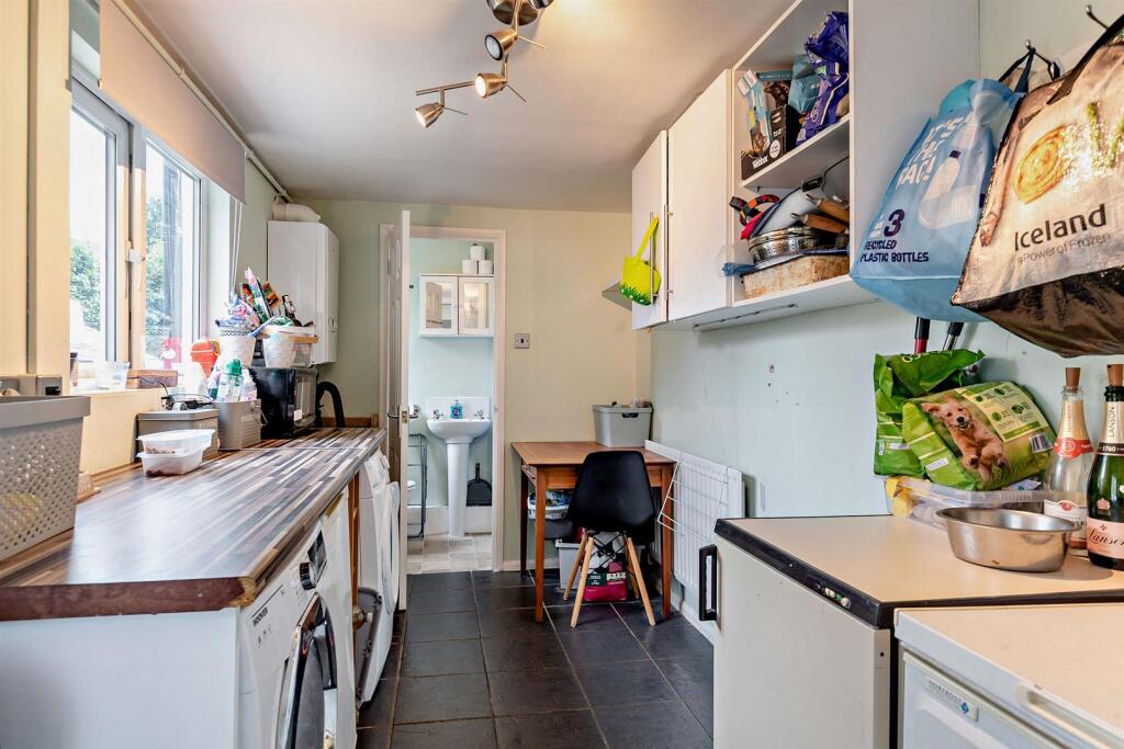 8649362-interior06-800.jpg