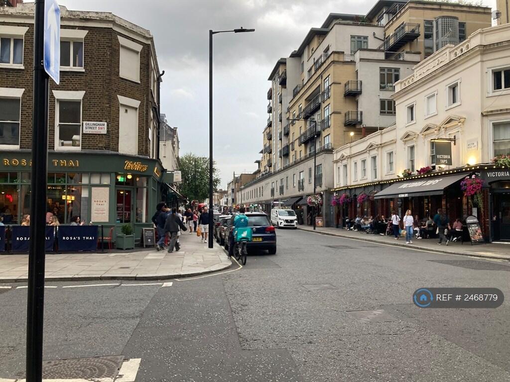 a Vibrant Place To Eat, Drink And Socialise 