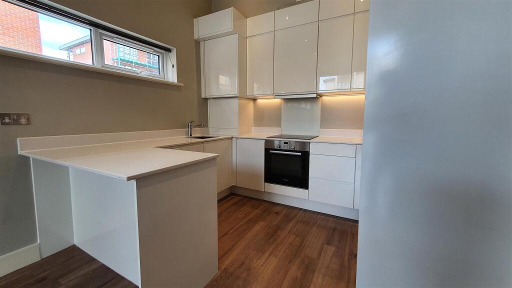 Darwin Court, Kingswood Place, Hayes