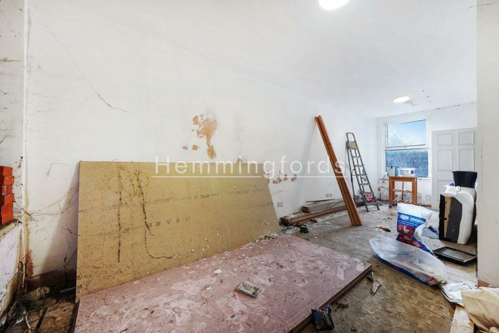 Commercial - 5A Woodlands Park Road - cYmVeaeVD3PG