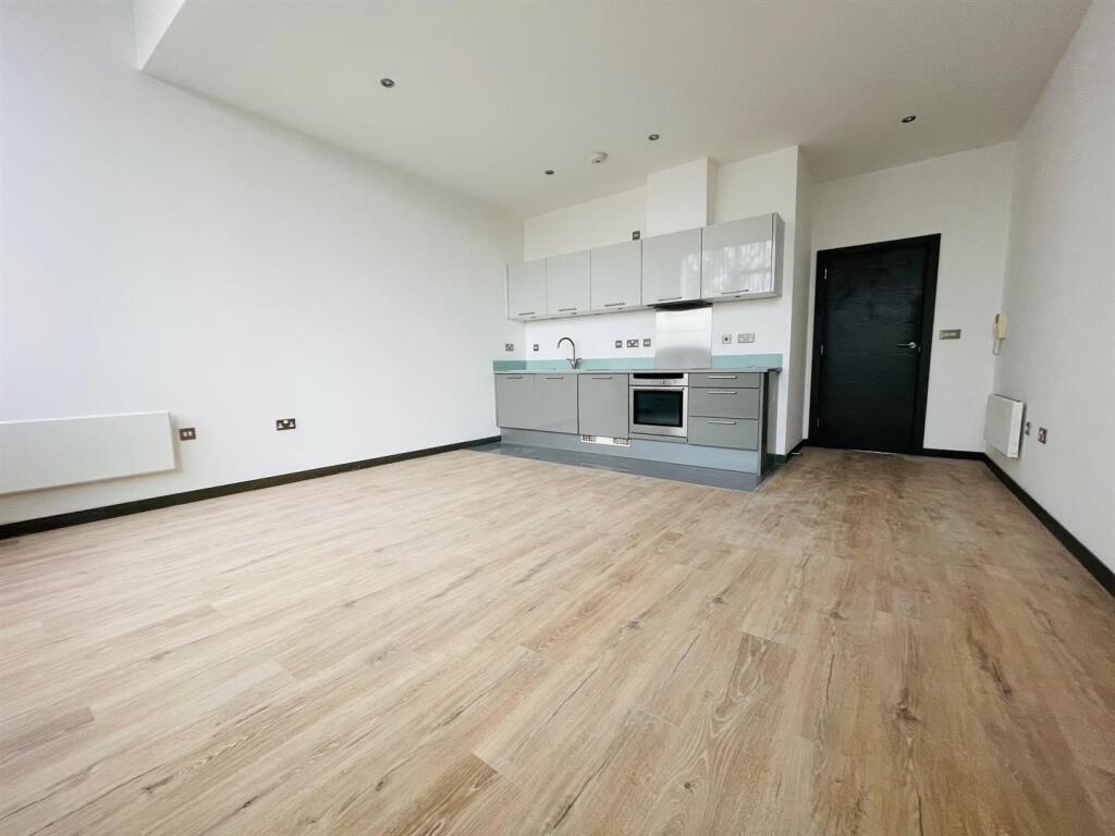 Living Area2