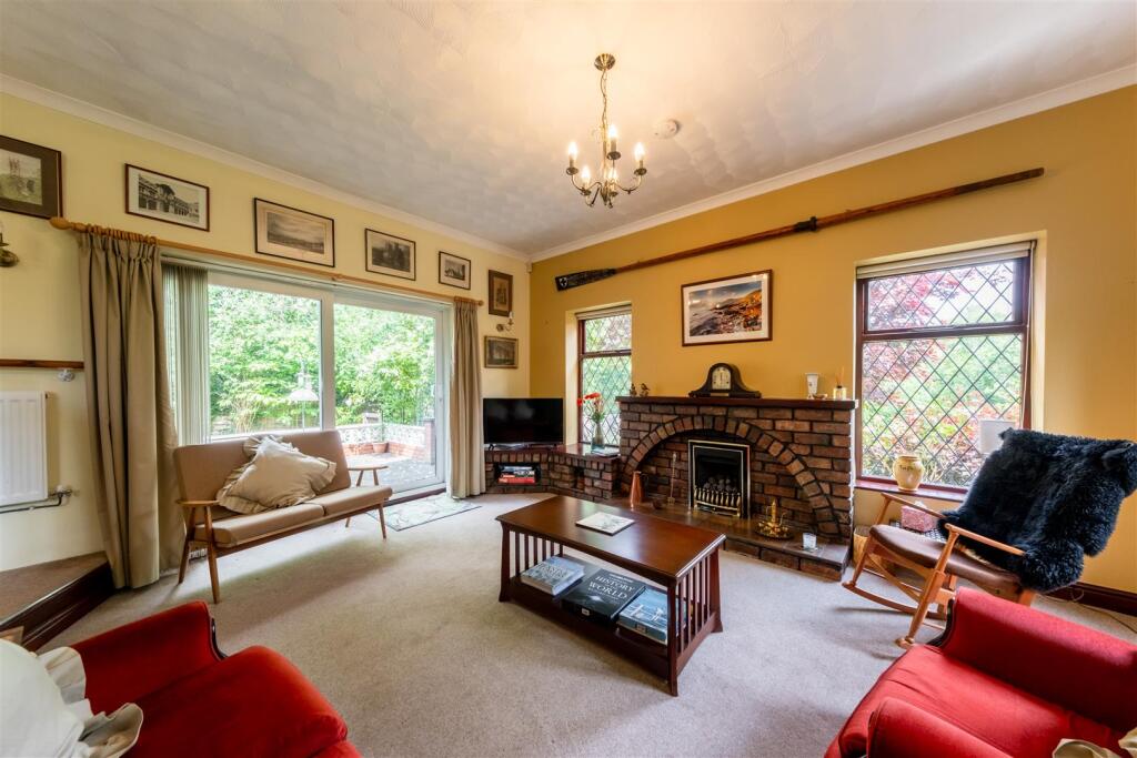 182A Chester Road-009.jpg