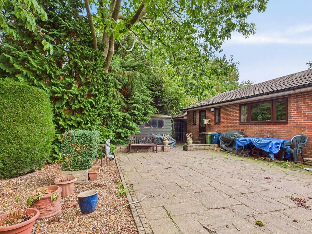 CAM03582G0-PR0140...