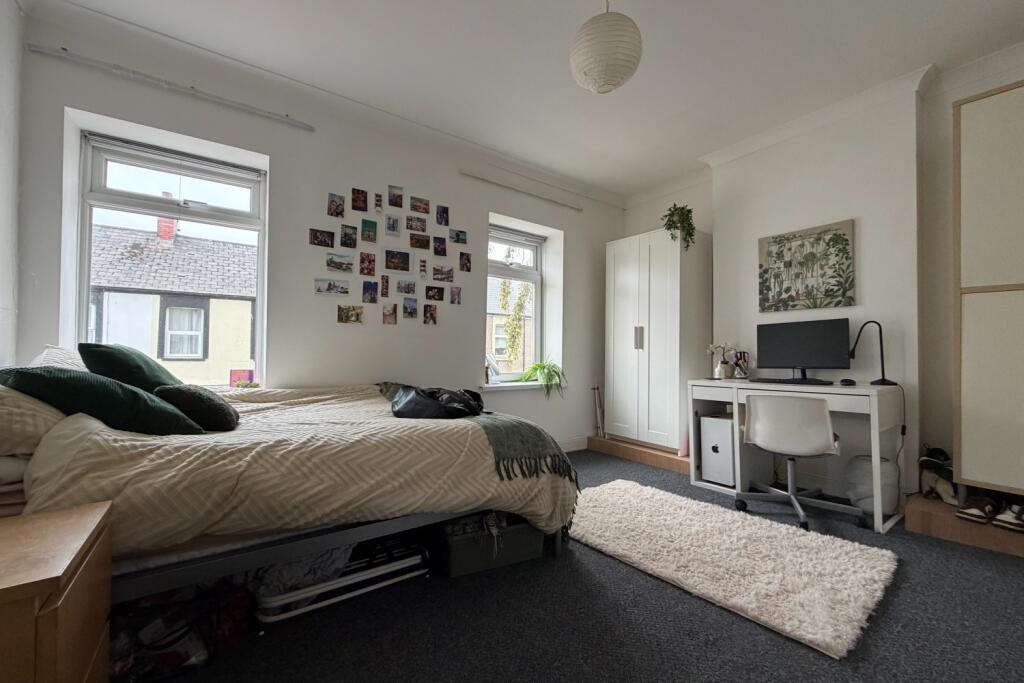 Call 02920 454555 to secure your viewing_7