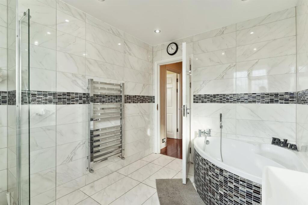 Bath.jpg