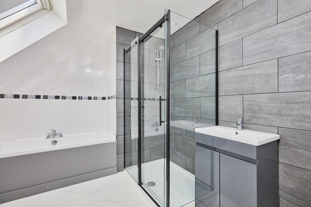 Edward Knight 202...