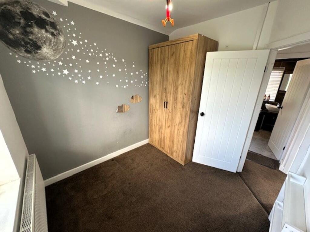 BEDROOM 3