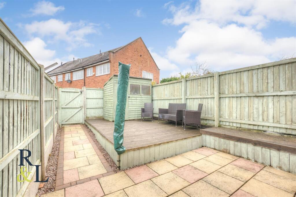 Brook View Court (7).jpg