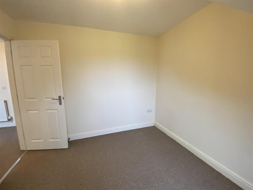 Bedroom 2.jpeg