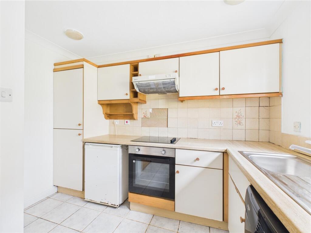 7 bedford kitchen1.jpg