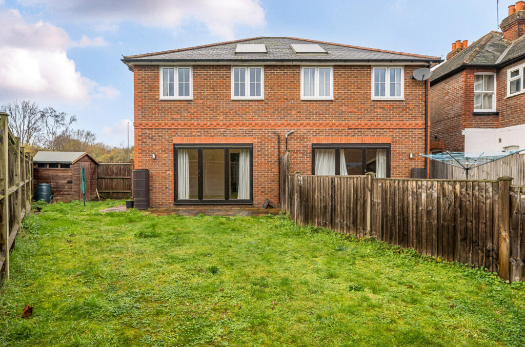 1386947-5-692ef3a...