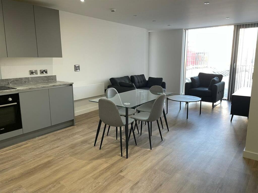 WhatsApp Image 2023-11-25 at 10.52.56 (4).jpeg