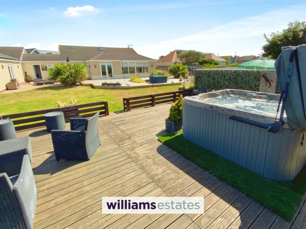 decked terrace &amp; hot tub