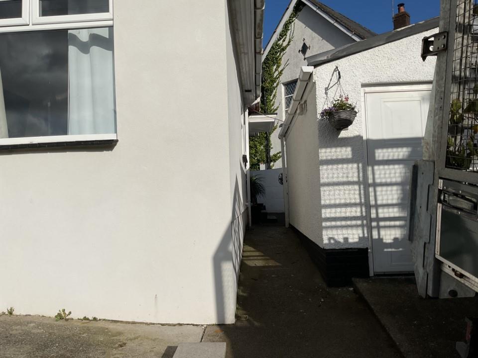 12 energlyn close side.jpg