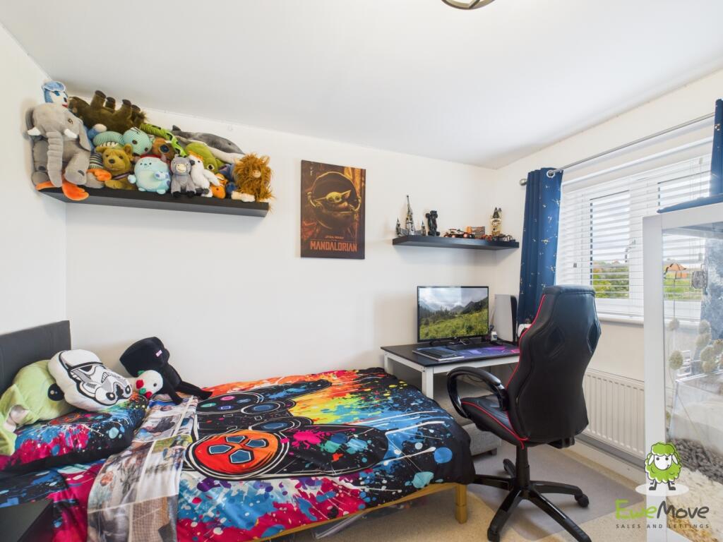 EweMove Estate Agents Basingstoke - Hewitt Road - 