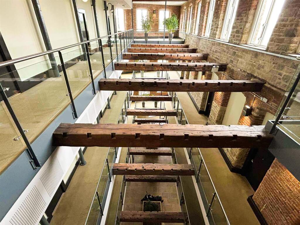 25ce9a02-7c2c-4c76-be1a-d9fe1ed0a649