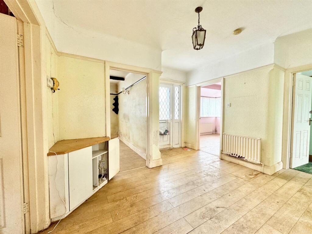 entrance hall.jpg