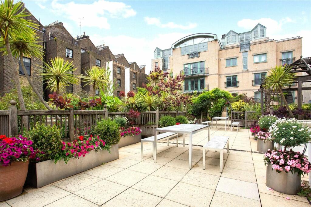 Communal Terrace