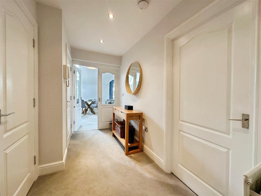 932d507b--42E9-81E8-793BAEEBB217-20060-000005DE913