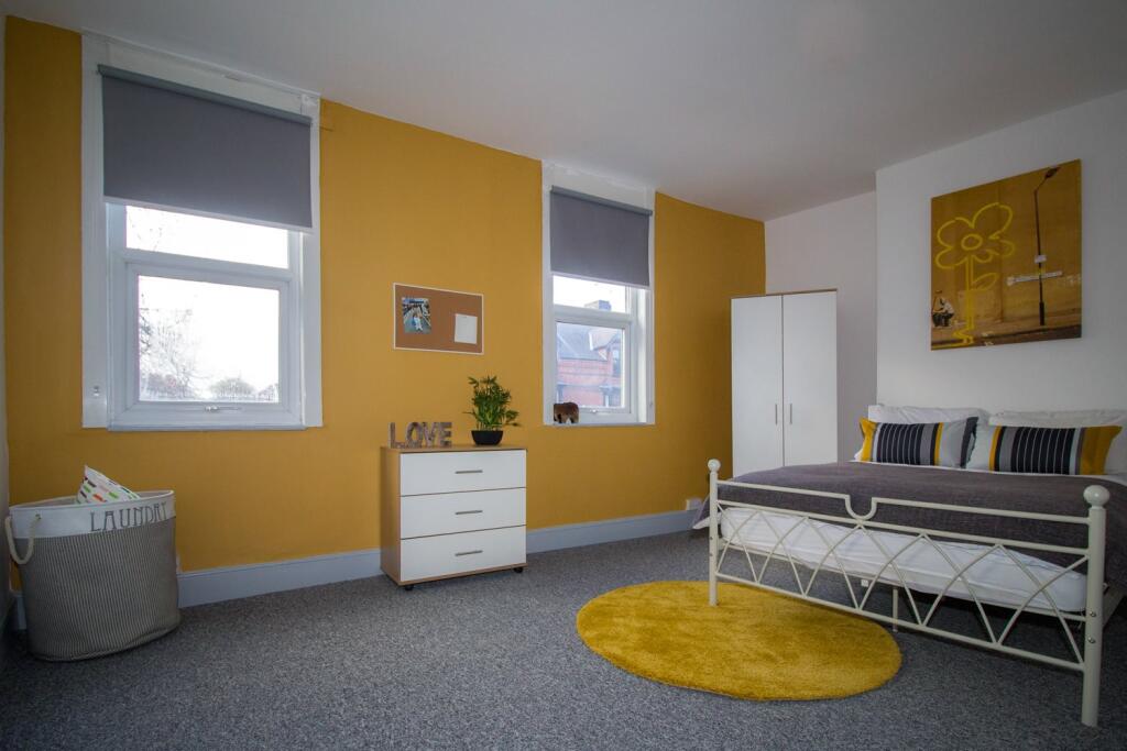 Student Digs - Hinck